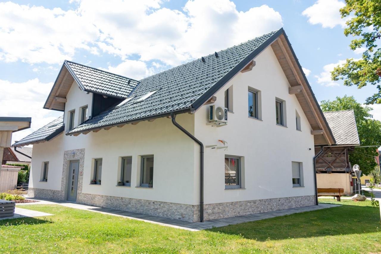 Prima Countryside Apartments Zirovnica Ngoại thất bức ảnh
