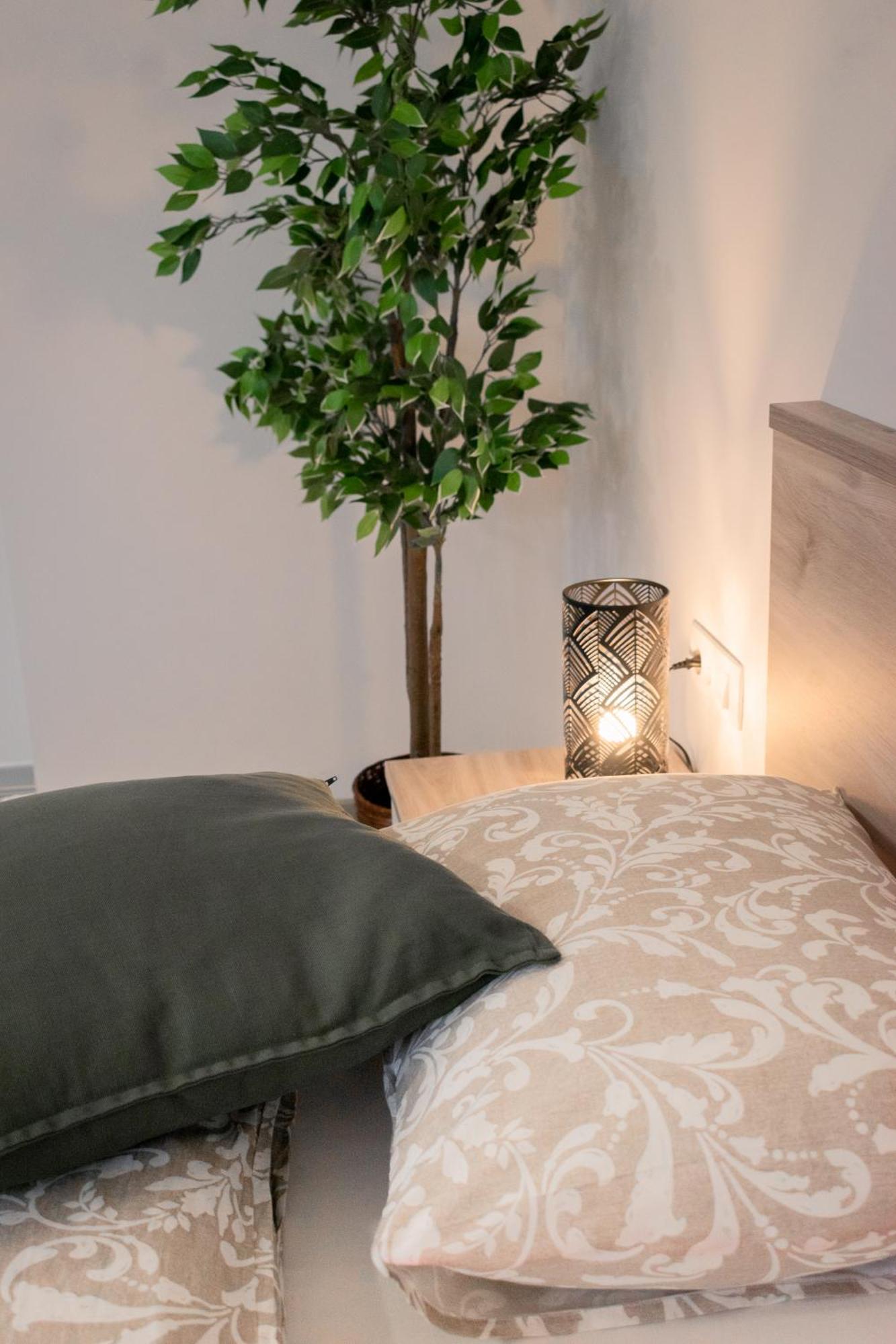 Prima Countryside Apartments Zirovnica Phòng bức ảnh