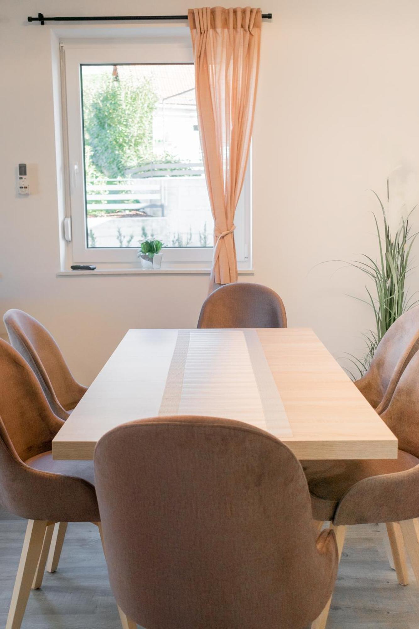 Prima Countryside Apartments Zirovnica Phòng bức ảnh